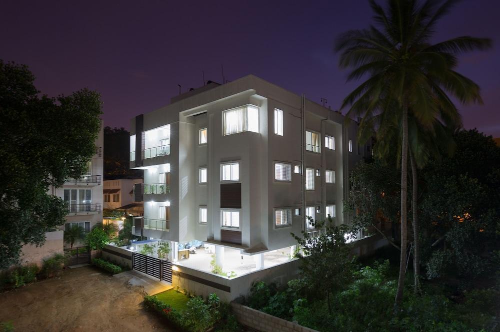 Sanctum Suites Bel Road Бангалор Екстериор снимка