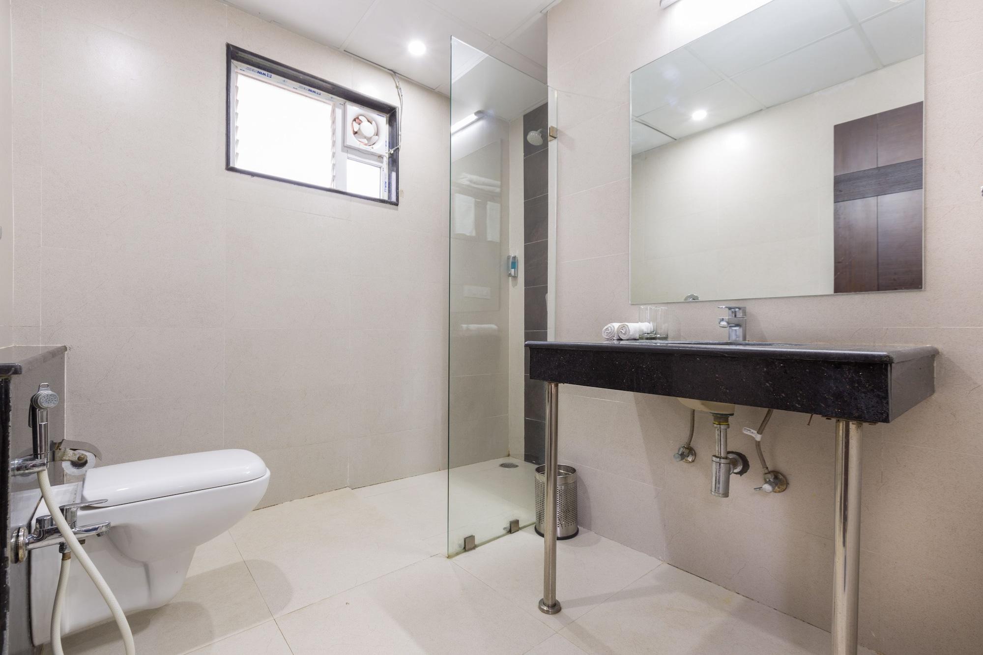 Sanctum Suites Bel Road Бангалор Екстериор снимка