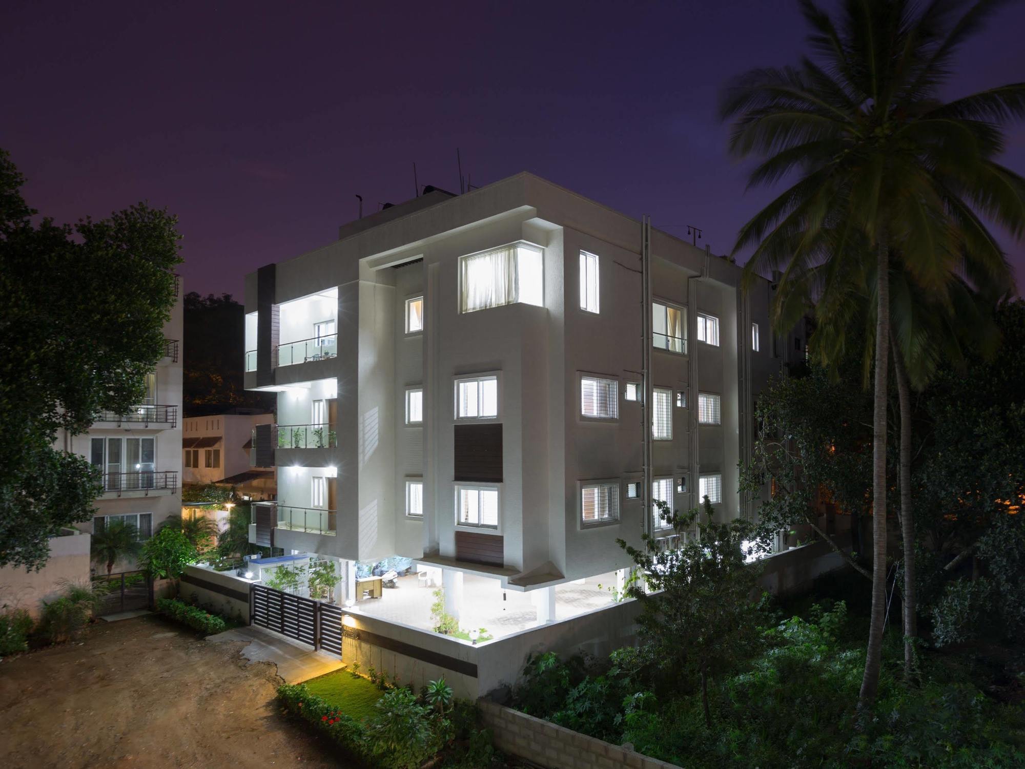 Sanctum Suites Bel Road Бангалор Екстериор снимка