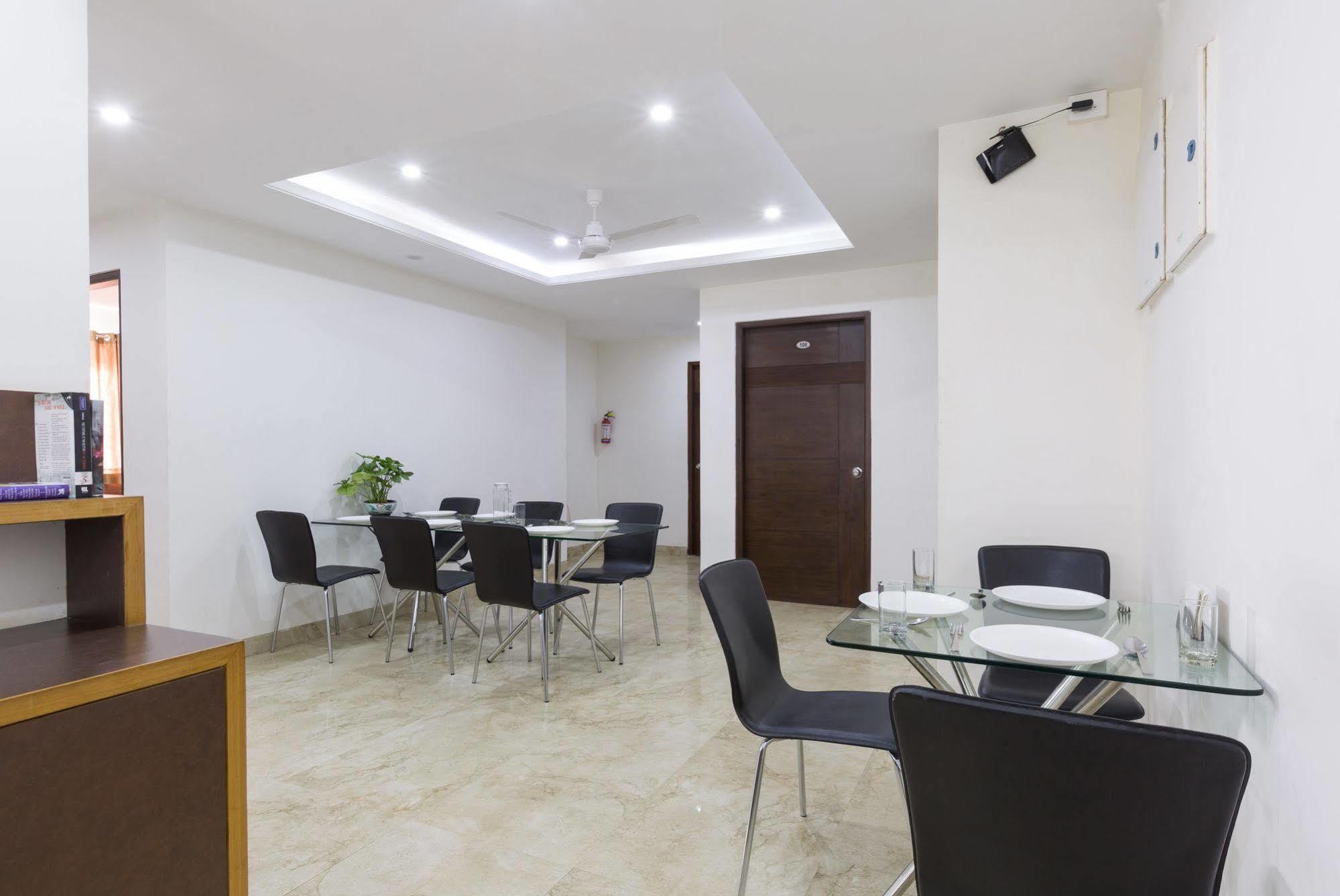 Sanctum Suites Bel Road Бангалор Екстериор снимка