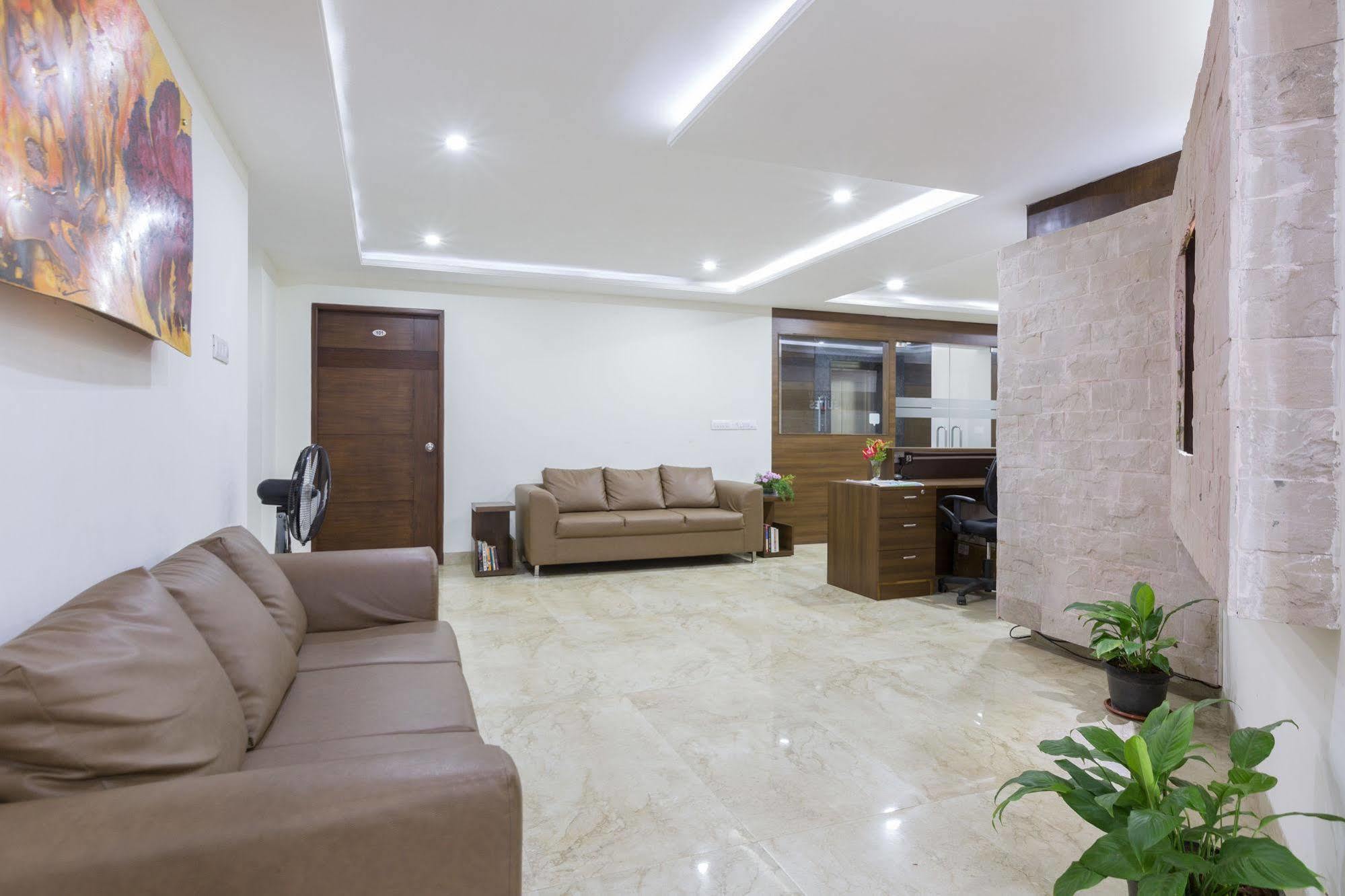 Sanctum Suites Bel Road Бангалор Екстериор снимка